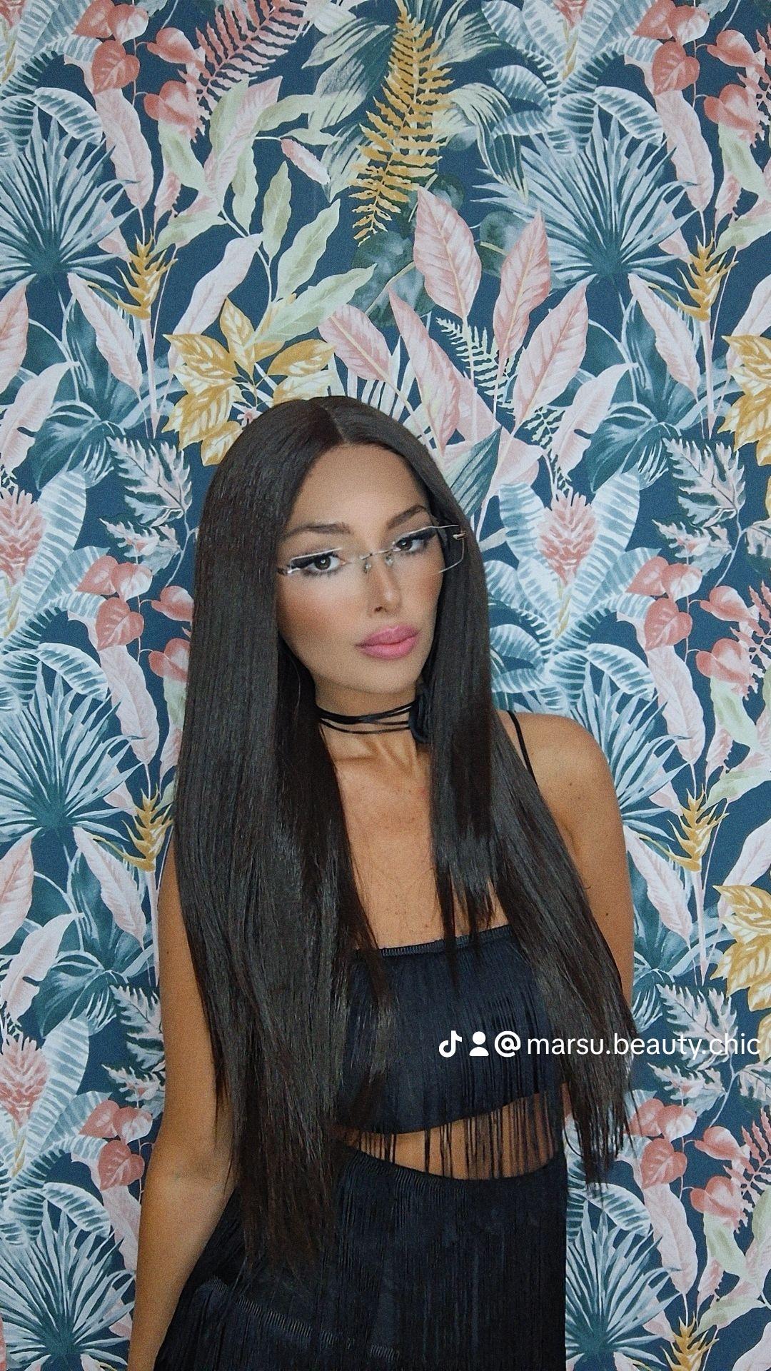 Wig front lace liscia scalata col.castano n4