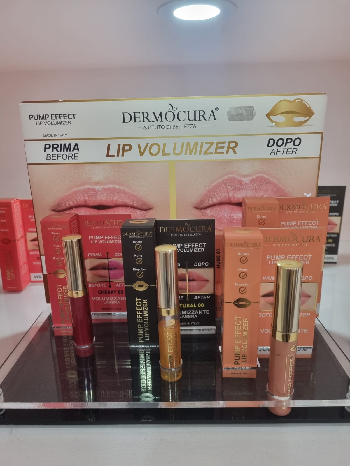 Lip volumizzante veleno d'ape effetto pump color rosa